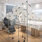 בלון בובו מעוצב פפיונים שחור לבן