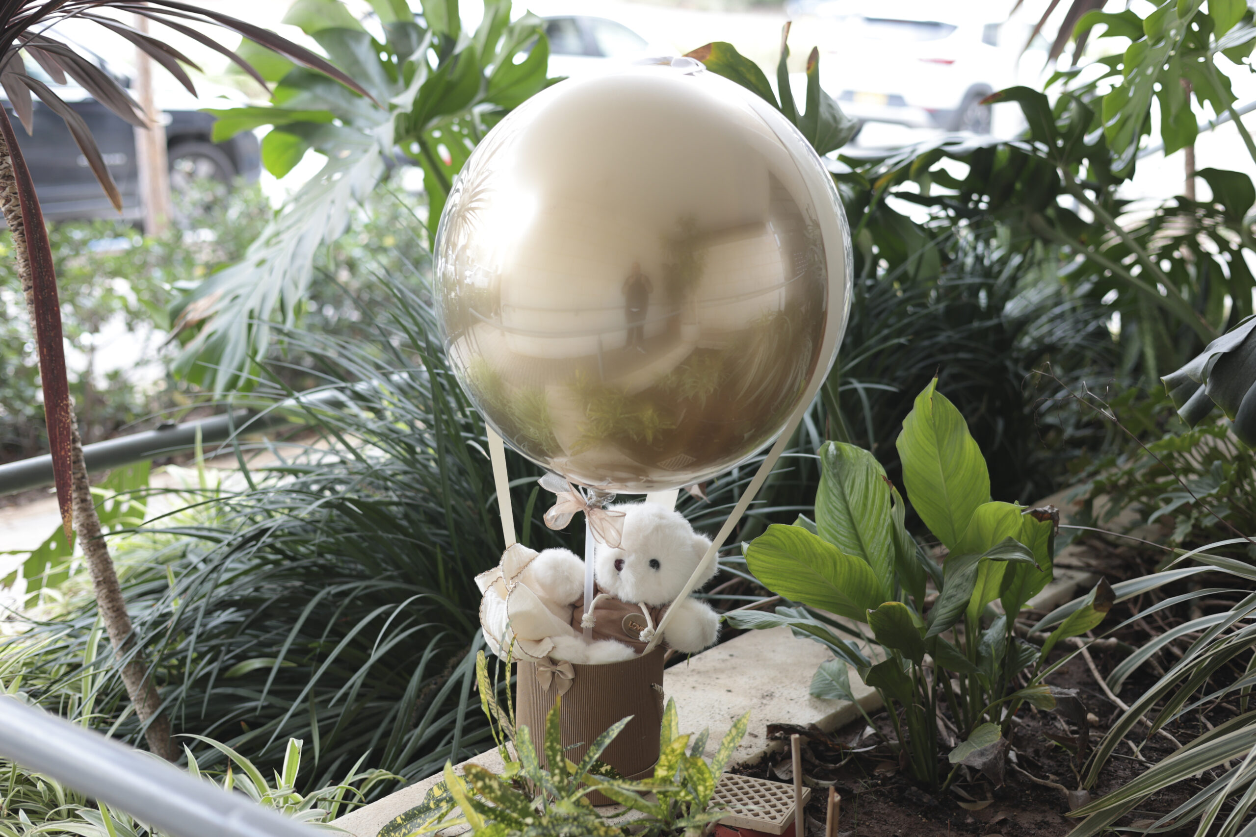 מארז בלון פורח מארז בלון פורח ליולדת בגווני קרם – תמונה 1