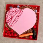 עוגת לב מתנפץ שוקולד - מהדורת הפתעה