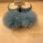 גרבי תינוק רכות עם פונפון פרוותי