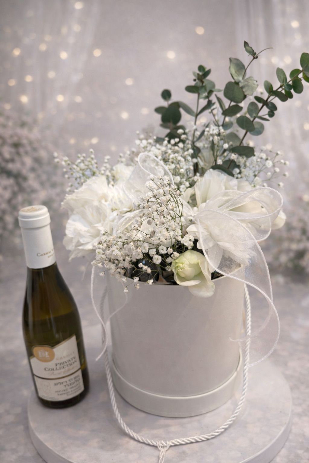 מארז קופסת פרחים פרלינים שוקולד ויין מארז פרחים, שוקולד פרלינים עם יין – תמונה 1